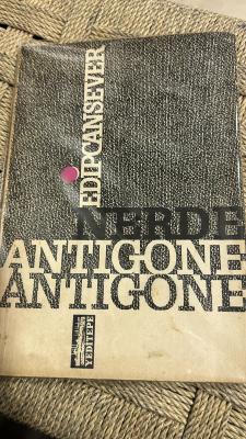 Nerde Antigone Edip cansever İmzalı